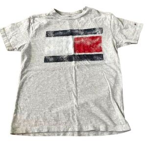 Tommy Hilfiger Boys Gray Logo Tee T-Shirt Size Small (8/10) 100% Cotton